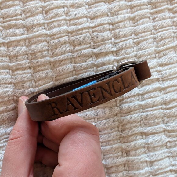 Ravenclaw faux leather bracelet - Picture 2 of 4